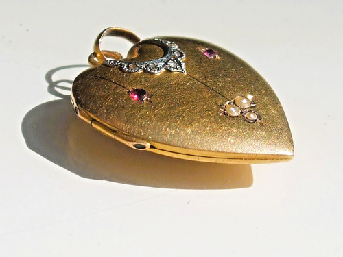 Tres beau pendentif - tres,