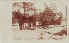 Photo-Carte 1.WK Soldats Luge Pour Fetes de Paques Dans Feindesland 1916