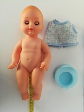 Poupée qui fait pipi poupon avec son pot + son habit ourson bleu