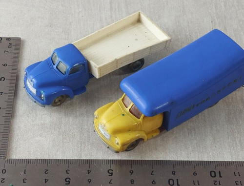 Lot anciens camions - d'anciens, bedford