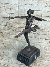 Sculpture En Bronze Élégante