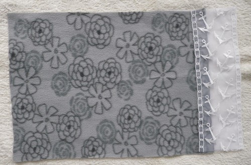 Drap couvertutre grise pour - +,