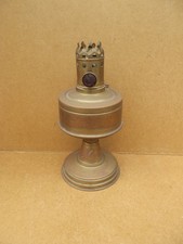 Titus Tito-Landi Ancienne lampe à pétrole  pression N-2