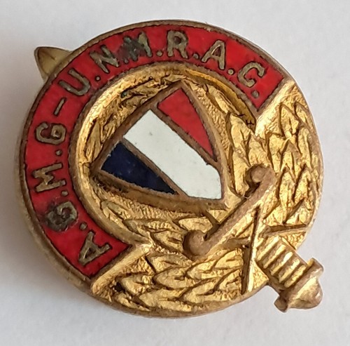 Insigne boutonnière - de,