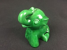 Tirelire ancienne éléphant faience Saint-Clément vert 