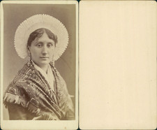 Costume breton, femme de