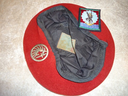 Beret rouge para francais - para,