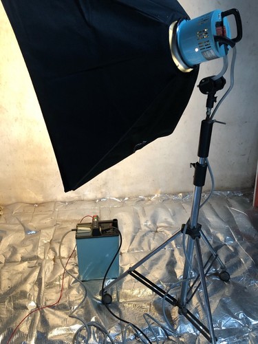 Broncolor studio flash - broncolor,