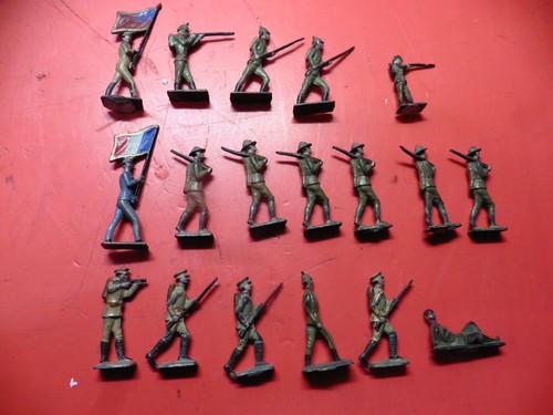 Lot anciens soldats de - anciens,