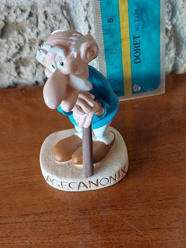Figurine asterix agecanonix - figurine,