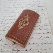 Ecrin Boite A Bijoux Ancien en Cuir Gaufré XIXè Palais Royal Jewel Box 1850