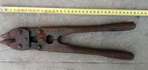 Pince coupe fil - , barbelé