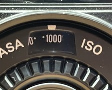 Iso 1000 : Presque Mint W /