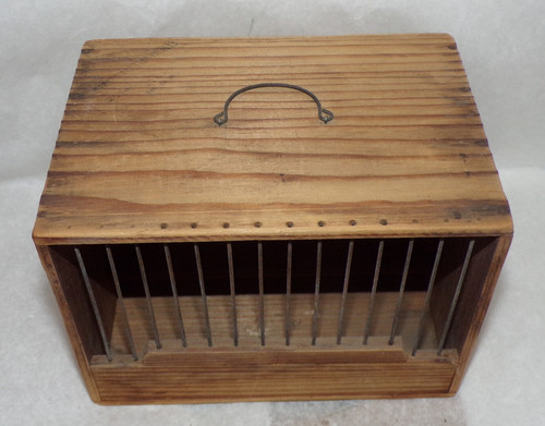 Ancienne cage appelant en - ancienne,