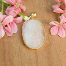 Pendentif bijou fait main en