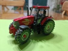 UNIVERSAL HOBBIES Tracteur