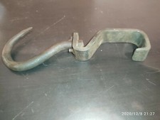 Ancien Crochet De Boucher a