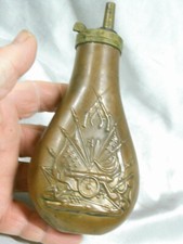 ANCIENNE POIRE A POUDRE CUIVRE SAC A PLOMB CHASSE VENERIE MILITARIA SOLDAT