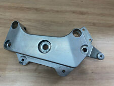 UN CACHE CARTER GAUCHE PLATINE