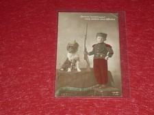 [Coll.J.DOMARD] CPA GUERRE 14-18 REVANCHE - ENFANT FUSIL CHIEN CASQUE ALLEMAND