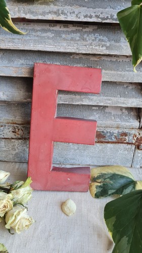 Ancienne lettre devanture - de,