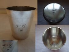 TIMBALE METAL ARGENTE  ERCUIS MONOGRAMME "VG" POINCONNE ET NUMEROTE