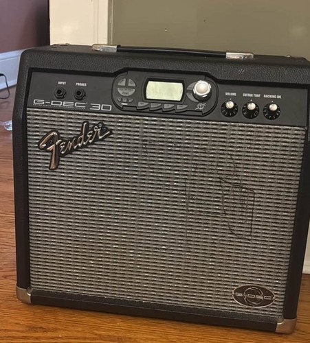 Fender dec 30 - fender,