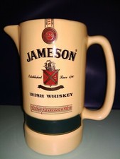 JOLI PICHET CERAMIQUE-PUBLICITE-WHISKY JAMESON -H:16 CM-ETAT NEUF