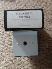 Focus forbes lomax - &,
