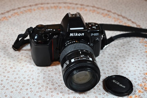 Nikon 801 avec - f,