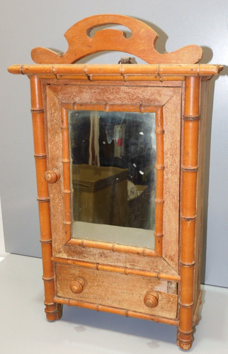 Jolie ancienne petite armoire - ancienne,