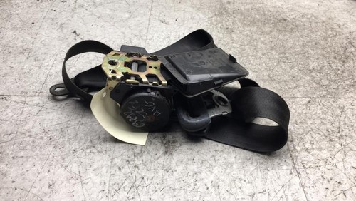 Ceinture avant gauche