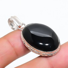 Pendentif pierre précieuse forme ovale en onyx noir fait main bijou ancien 1,...