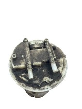 Pompe carburant - À,