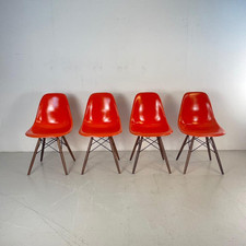 Chaises DSW Vintage Eames Herman Miller Années 50 60 Mid-Century Corail Orange