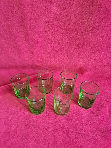 Anciens verres digestif en - verres, à