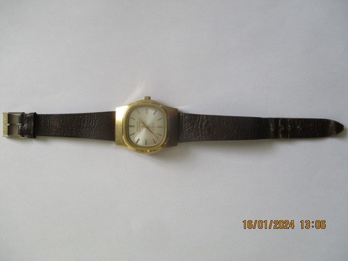 Bulova accutron quartz - bulova,