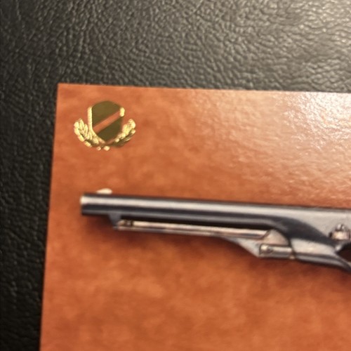 Jb2 great guns - 1993, gold