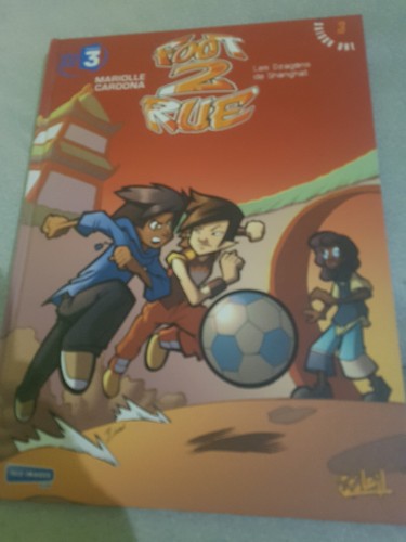 Bande dessinée foot 2 - dessinée, rue