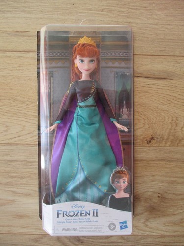 Poupée disney la reine - ♫,