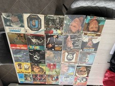 Lot De 32 Disques 45 Tours