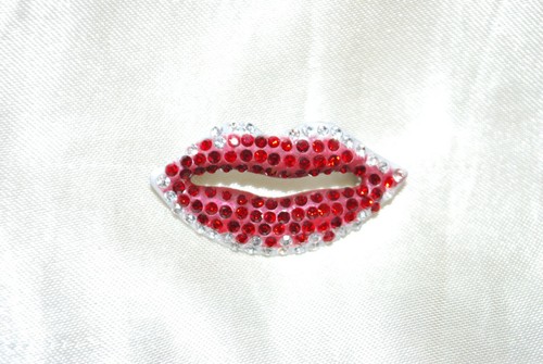 Lips pin crystals - lips, lipstick