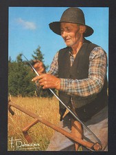 OUVRIER AGRICOLE au travail en