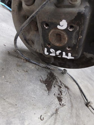 Fusee arriere gauche renault - arriere,