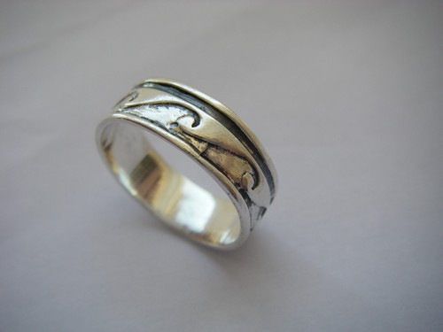 Jolie bague frise vague - jolie,