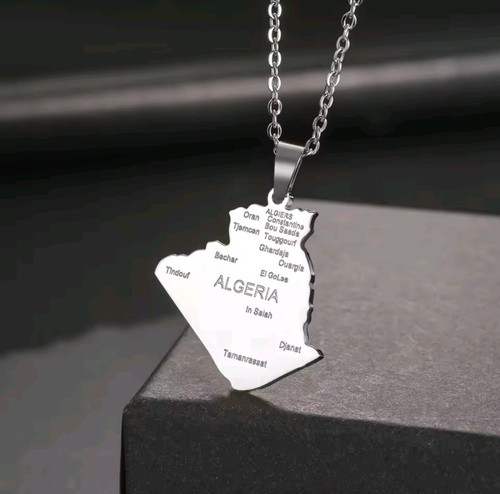 Collier argenté avec - collier,