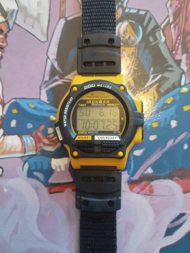 Montre ancienne timex - ancienne,