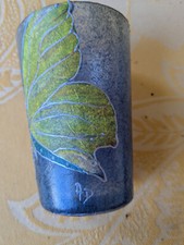 petit vase papillon style art déco recouvert de papier