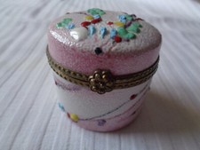 BOITE A PILULE DECOR FLORAL EN