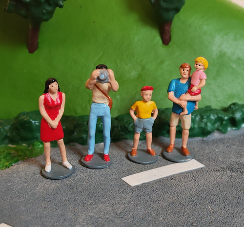 Personnages figurine - 4,